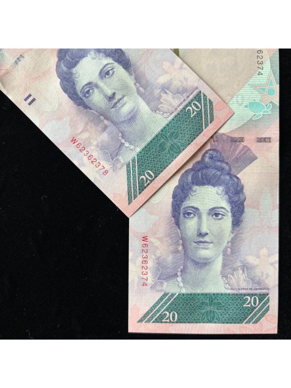 Venezuela Banknote Set 200,000 Bolivares Liberator 20 Heroine Hyperinflation Lot - Picture 8 of 9